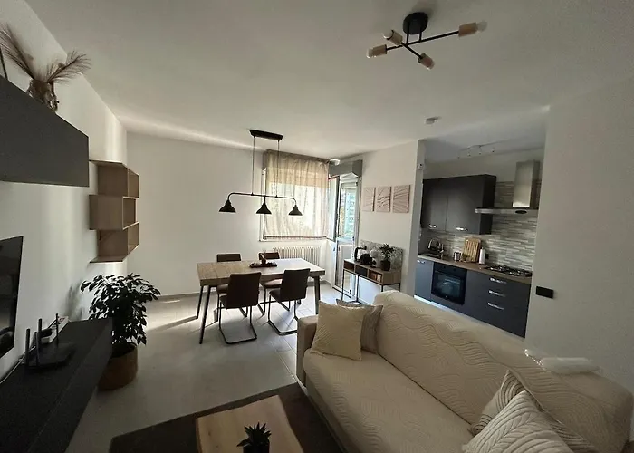 Modern Apartment, Terrace, Ac And Wifi